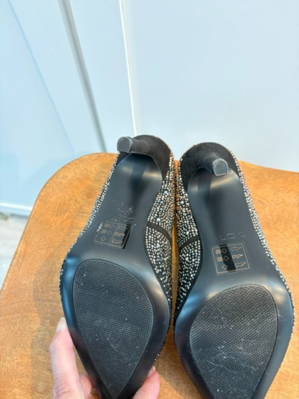 ALDO Black rhinestone Pointed-Toe Stiletto Pumps 7M NWOB - Picture 3 of 5